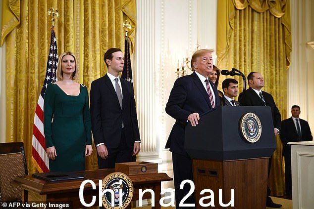 伊万卡·特朗普和贾里德·库什纳在唐纳德·特朗普的白宫担任顾问 - 高于 2019 年 12 月与特朗普总统的夫妇