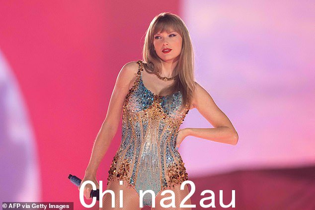 泰勒·斯威夫特 (Taylor Swift) 宣布将为她即将在澳大利亚举行的 The Eras 巡演演唱会发放更多门票后,她的粉丝们陷入了崩溃