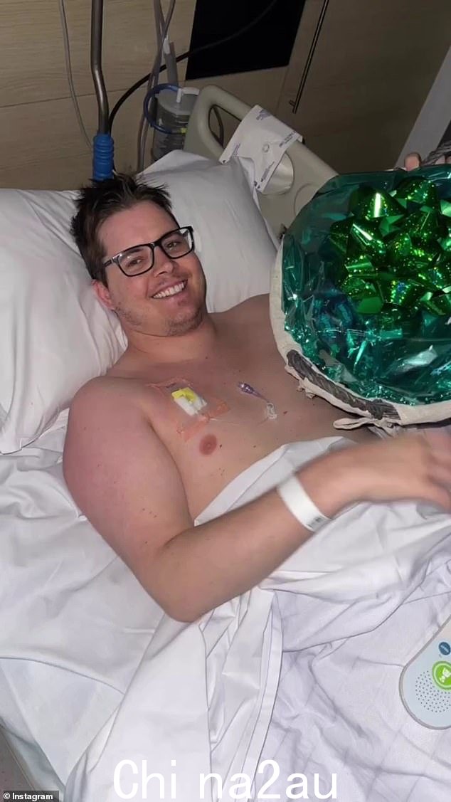 '无法为我的男人感到骄傲,'电台主持人 Michael 'Wippa ' Wipfli 添加了