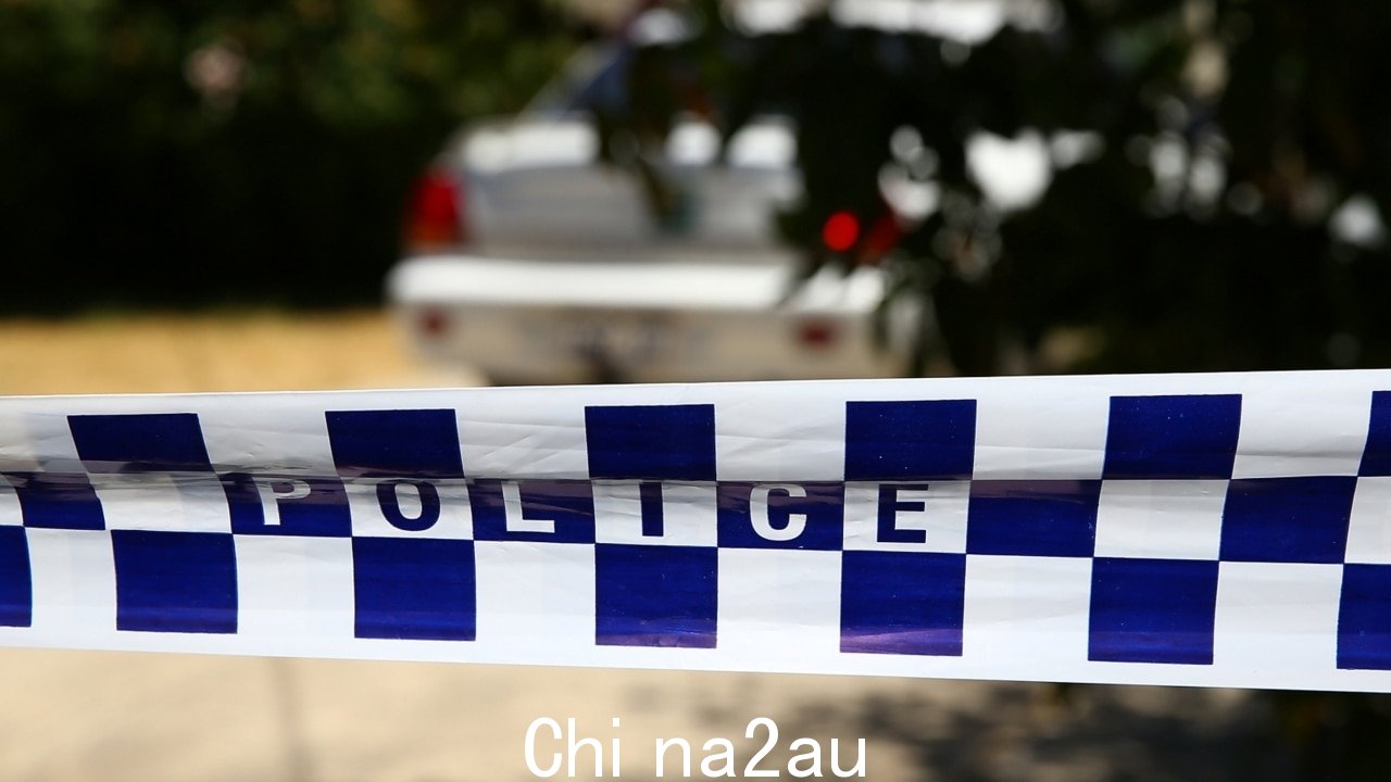 两个幼儿被发现死在里面昆士兰州偏远地区的汽车