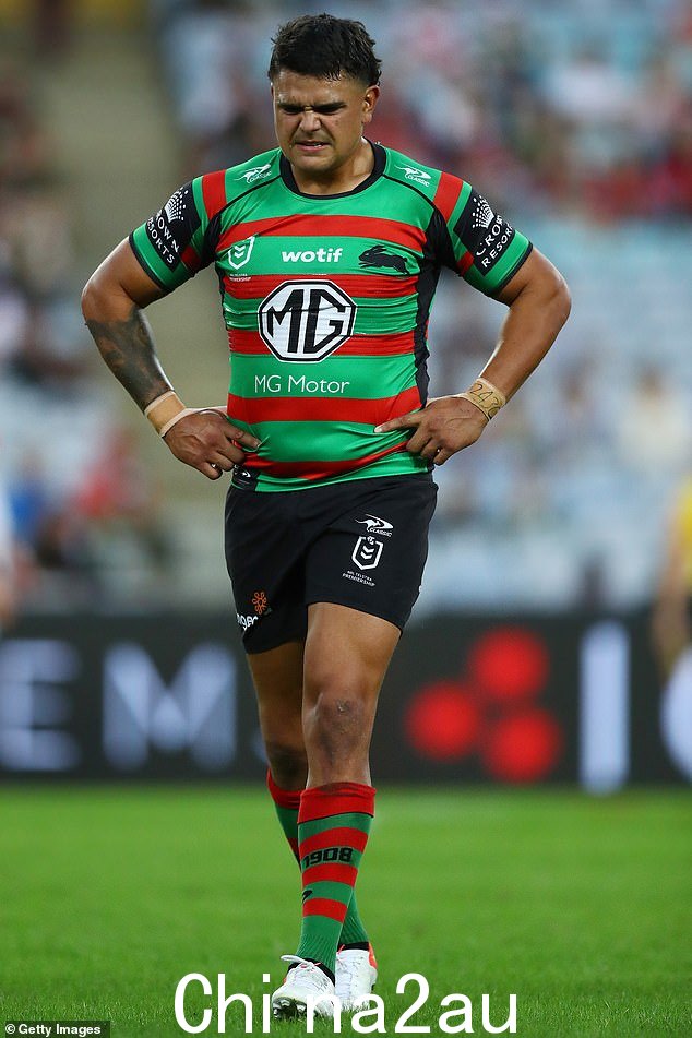 NRL 球星拉特雷尔·米切尔(如图)在新南威尔士州北部的一场车祸中夺走了他表弟的生命,他对此感到十分悲痛