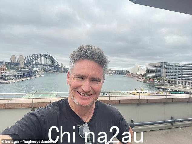 在周二 2Day FM 的 Hughesy, Ed & Erin 节目中,喜剧演员 David 'Hughesy' Hughes(如图)声称他最近遇到了一位在昆士兰州马吉拉巴萨默塞特学院教玛戈特的女士