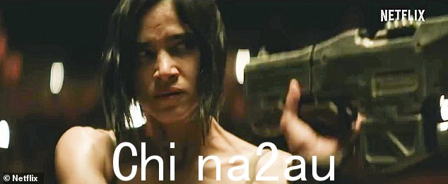停止:后来科拉让一名士兵停下来...但当他没有停下来时,她轻松地消灭了几名士兵,震惊了城镇居民
