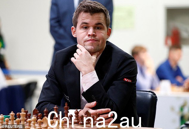 挪威选手马格努斯·卡尔森(2018 年世界快棋和闪电战国际象棋锦标赛上的照片),目前世界排名第一的国际象棋棋手,此前曾指控尼曼作弊