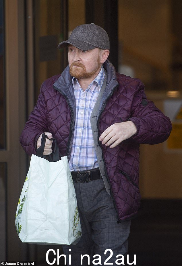 Scott Forbes,50 岁(如图)今天因强奸一名女孩而被判有罪
