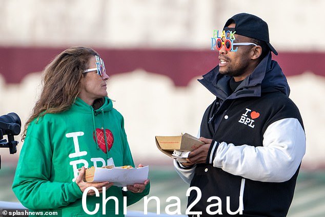 重要的一周!严格演员阵容降临布莱克该节目的年度特别节目将在周六晚上看到剩下的情侣在世界著名的舞厅跳舞