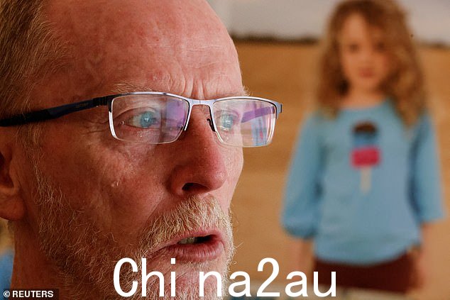 '我实际上把她放在一个特殊的地方,而且我不想想象一下她正在经历什么,'
