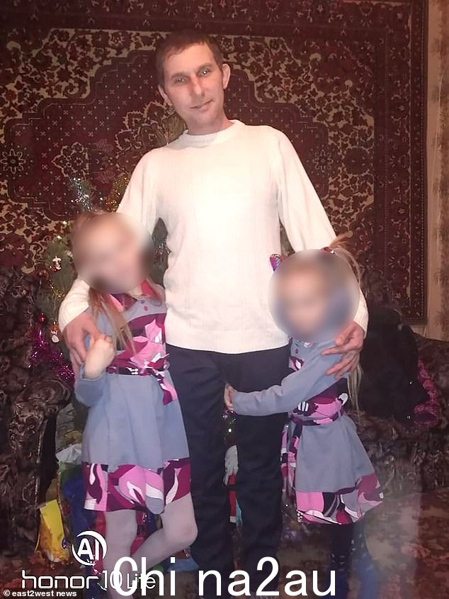 Vyacheslav (Slava) Matrosov,34 岁,与女儿合影