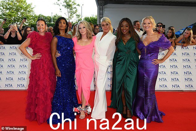 Grilling:扮演这六位女性的女演员将接受 Joe - Lacey Turner、Balvinder Sopal、Kellie Bright、Letitia Dean、Diane Parish 和 Gillian Taylforth 的采访(图为 9 月份从左至右)