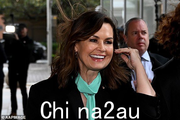 Lisa Wilkinson 离开联邦法院澳大利亚悉尼，2023 年 11 月 28 日星期二。（AAP 图片/Dan Himbrechts）无存档