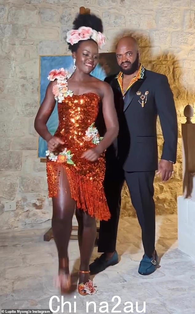 Lupita 在 10 月份与电视主持人兼体育评论员 Selema Masekela 关系破裂后,更加直言不讳地谈论了她的“心碎季节”