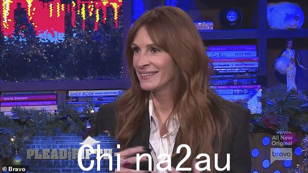朱莉娅·罗伯茨 (Julia Roberts) 在周四的《观看与安迪·科恩 (Andy Cohen) 在 Bravo 上现场直播》节目中透露了她尝试过的“最难的药物”” class=