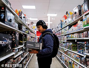 有人试图暗示澳大利亚 Kmarts 与美国 Targets 类似 - 但由于缺乏多样性,它们很快就被关闭了