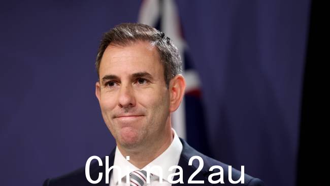 财政部长 Jim Chalmers 表示,阿尔巴尼亚政府在澳大利亚债务问题上取得了“实质性进展”。图片:NCA NewsWire / Damian Shaw