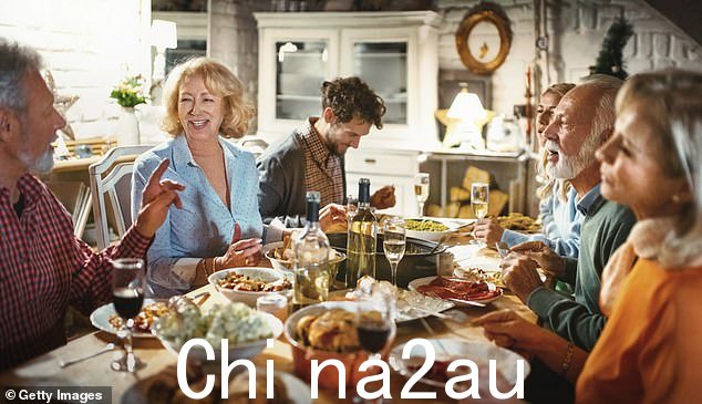 从传统火鸡到羊肉和鳕鱼等替代品 - 有很多选择可以给这个节日留下深刻印象(库存图片)