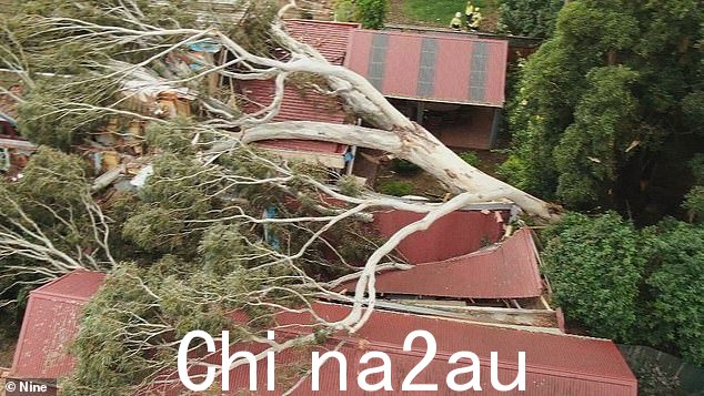 南澳大利亚经历了恶劣天气,未来几天将继续下雨
