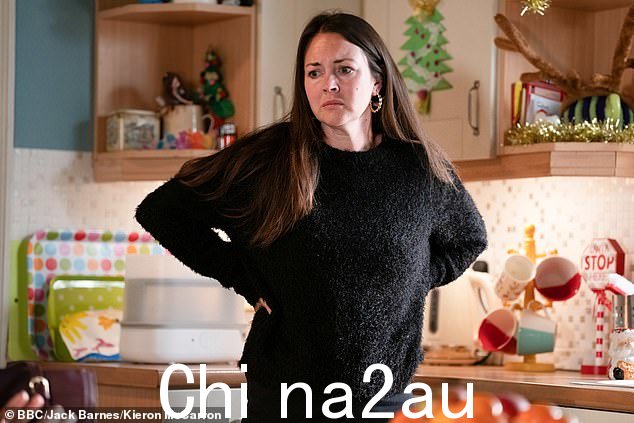 经过数月的期待,粉丝们距离大片只有几周的时间,该剧集将回答二月份历史性闪回中首次提出的问题