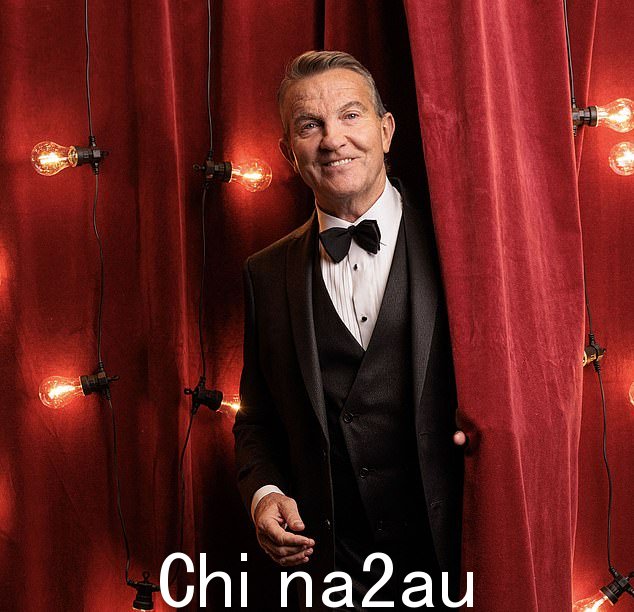演员和 The Chase 主持人 Bradley Walsh 将主持皇家综艺秀