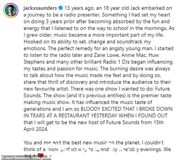 他在自己的 Instagram 上宣布了这一消息,并写下了真诚的说明文字,表示他小时候受到了 Radio 1 DJ 的启发,梦想着呈现 Future Sounds
