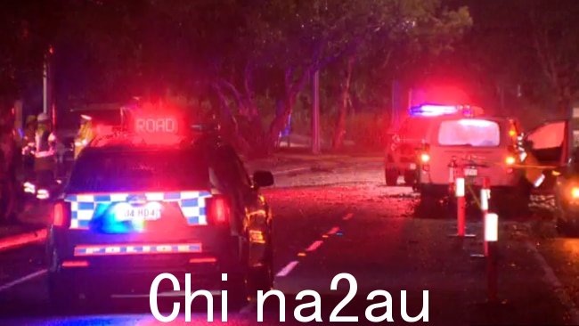 A 30周五,一场猛烈的雷暴席卷了布里斯班,一名 7 岁的男子被发现在倒塌的电线附近昏迷不醒,随后死亡。图片:九