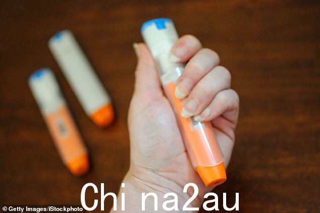 她没有意识到这会花费 20 英镑。事实证明,NHS GP 可以对各种服务收费,包括私人转诊和病假单