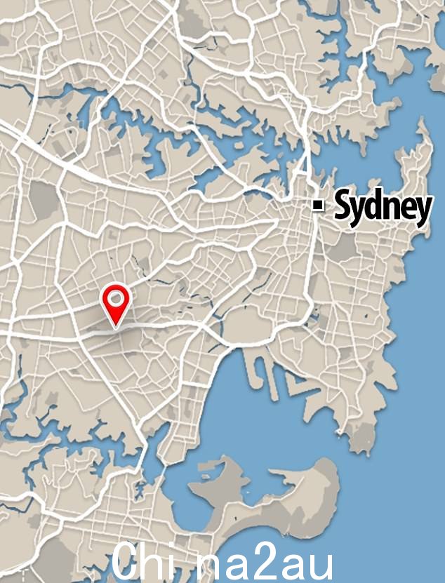 周五上午 11 点之前,紧急服务人员被呼叫前往该市南部 Kingsgrove 的 M5 East 火灾现场