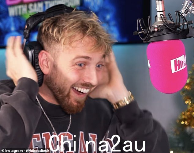 Sam Thompson,31 岁,在周四晚上发布到英国 Hits Radio Instagram 页面的视频中收到了来自 JLS 所有四位成员的圣诞祝福