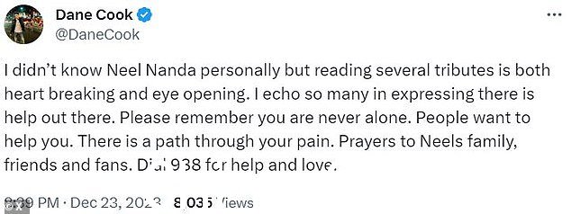 库克也写了一篇感人的悼词,尽管他指出他“并不认识尼尔·南达”