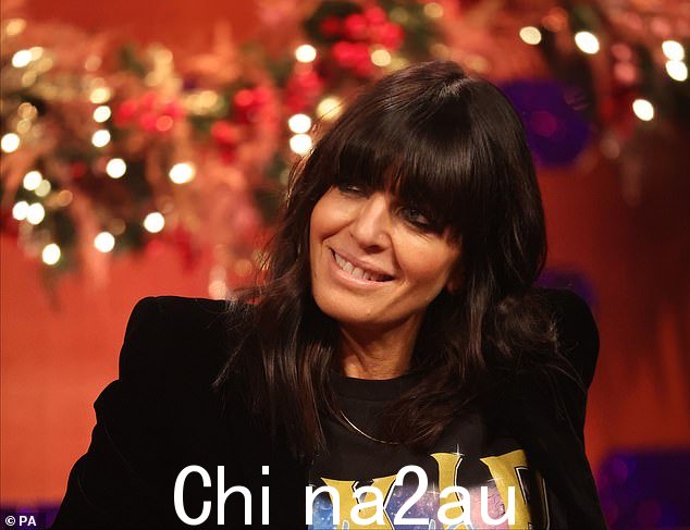节目中的其他地方是克劳迪娅·温克尔曼 (Claudia Winkleman),她在谈到凭借《叛徒》赢得英国电影和电视艺术学院 (BAFTA) 奖时说道:“我确信这是一个错误,但非常令人愉快。我感到非常震惊,我什至无法放下奖项,我真的无法说话'