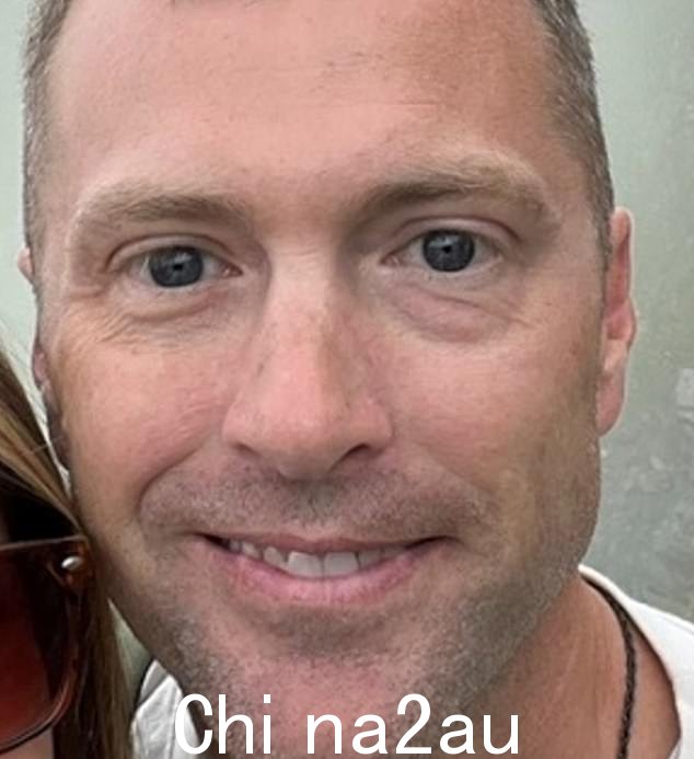 Marc Jones 从滨海绍森德附近的霍克利失踪,当时他正与 11 岁的儿子拜访亲戚
