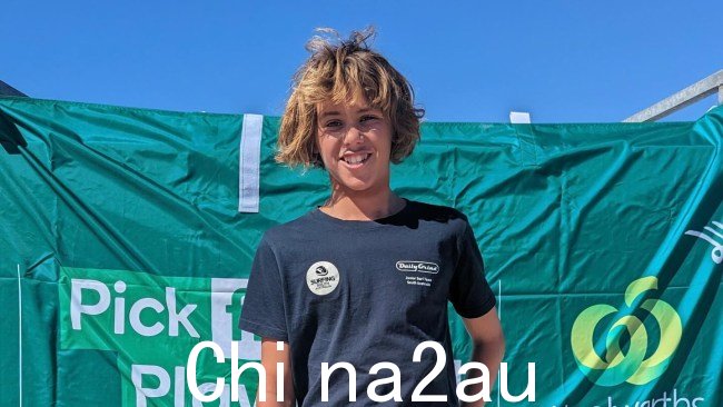 15 岁的冲浪者 Khai Cowley，在南澳大利亚 Dhilba Guuranda 的埃塞尔海滩被鲨鱼袭击身亡 -因尼斯国家公园，位于约克半岛。图片：Facebook