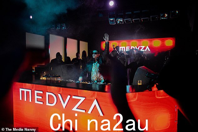 MEDUZA 的 Luca De Gregorio、Mattia Vitale 和 Simone Giani 荣获 2019 年格莱美奖提名,在 The Penthouse 表演