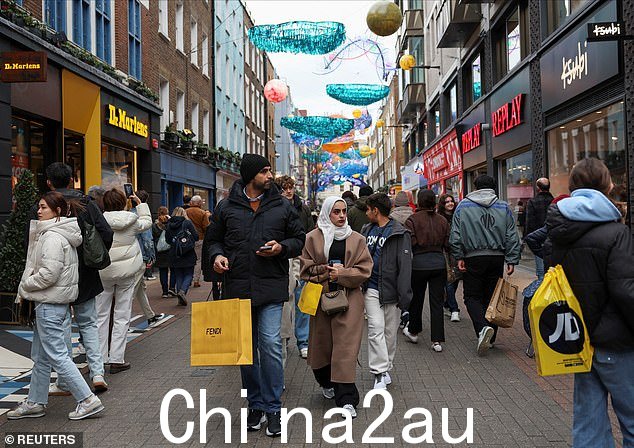 零售研究中心称,生活成本和通货膨胀迫使零售商今年关闭 6,400 家商店并裁员 37,000 人