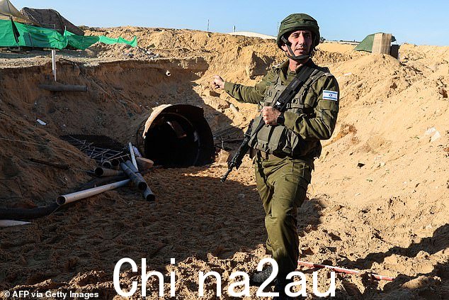 以色列国防军 (IDF) 发言人丹尼尔·哈加里(Daniel Hagari,12 月中旬)在新年致辞中表示,以色列军队正在为 2024 年继续战斗做准备