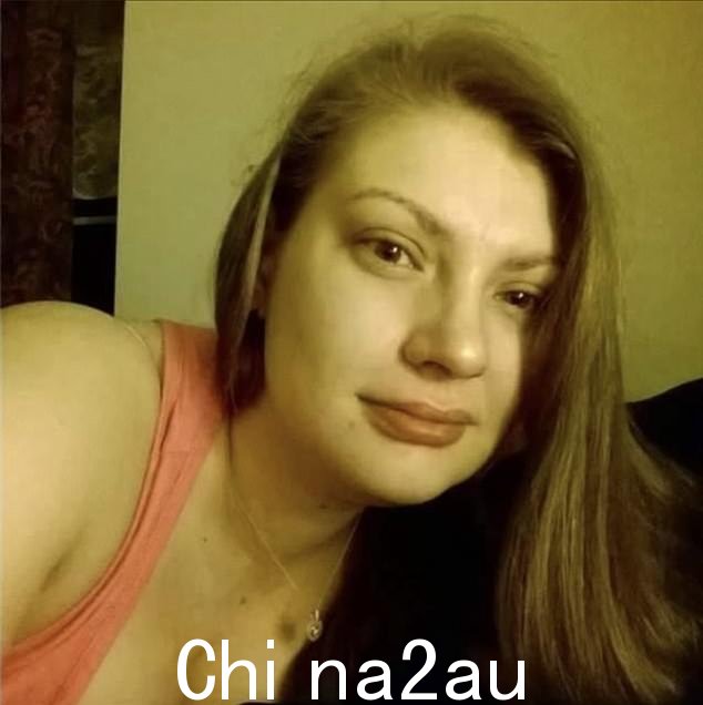 Carrie Slater,37 岁,9 月被发现受重伤两天后死亡