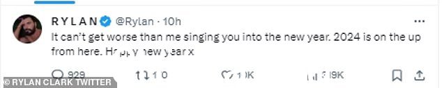 Rylan 本人对这场表演取笑,他在 Twitter 上写道:“没有比我给你唱歌更糟糕的了year'