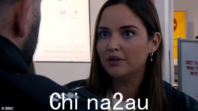 EastEnders 粉丝终于在元旦看到期待已久的杰奎琳·乔萨 (Jacqueline Jossa) 回归饰演劳伦·布兰宁 (Lauren Branning),因为她在一次令人震惊的毒品事件中被捕