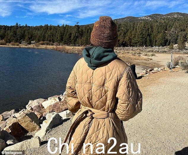 《仇恨游戏》明星此前曾表示,“很明显”她“喝酒是为了逃避某些事情,即使是在年轻的时候”” class=