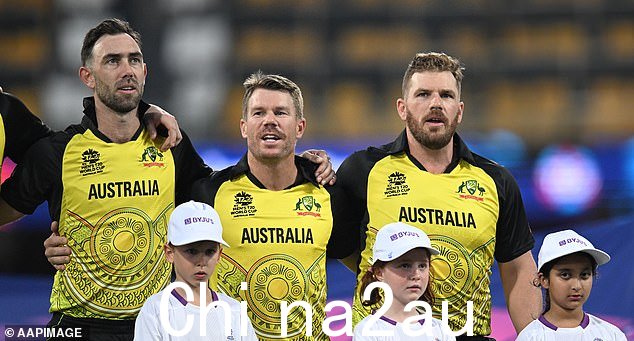 Finch 即将与 David Warner 的悉尼雷霆队进行最后一场比赛