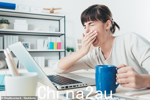 红色杯子会让你感觉它已经很甜了,不需要加糖