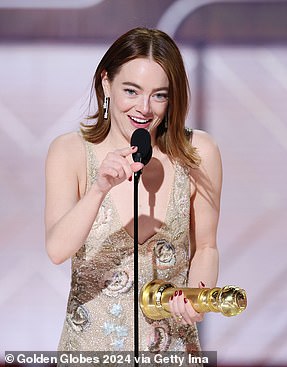 艾玛·斯通荣获音乐或喜剧类电影最佳女演员表演奖