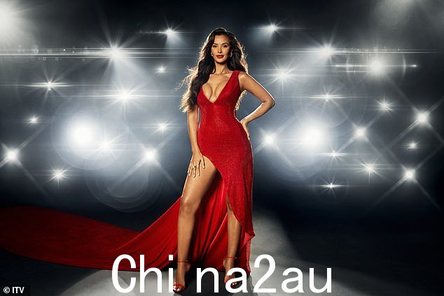 29 岁的玛雅·贾玛 (Maya Jama) 身穿深红色礼服为爱情岛全明星 (Love Island All Stars) 拍摄宣传照,身着迄今为止最性感的服装,引发热度