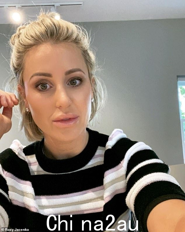 Roxy Jacenko(如图)周一在社交媒体上对一名在航班上坐在她旁边时违反飞行潜规则的乘客发起了严厉的咆哮