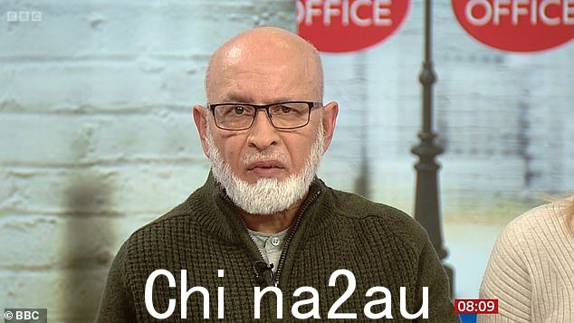 Mohammed Russell 被邮局判定犯有虚假会计罪,必须佩戴标签三个月,并被判处 12 个月缓刑,他说自那以后他就背负着耻辱,但他拒绝这样做不再携带它
