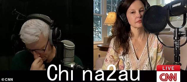 55 岁的女演员阿什莉与 56 岁的安德森·库珀一起出现在 CNN 的《All There Is》周三节目中,讨论她母亲的去世 - 而库珀则反思了 1988 年 23 岁时弟弟卡特的自杀事件