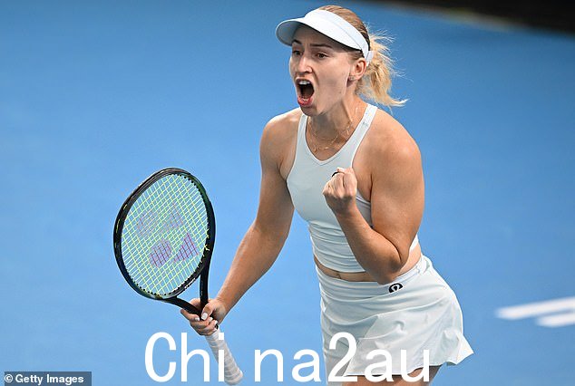 外卡获得者、世界排名 195 的达莉亚·萨维尔 (Daria Saville) 将在家乡大满贯赛场迎战波兰选手马格达莱娜·弗雷奇 (Magdalena Frech)