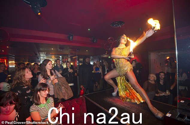 Cirque le Soir 是伦敦西区 Soho 区的一家高级夜总会。图为:2013 年 Cirque le Soir 档案照片
