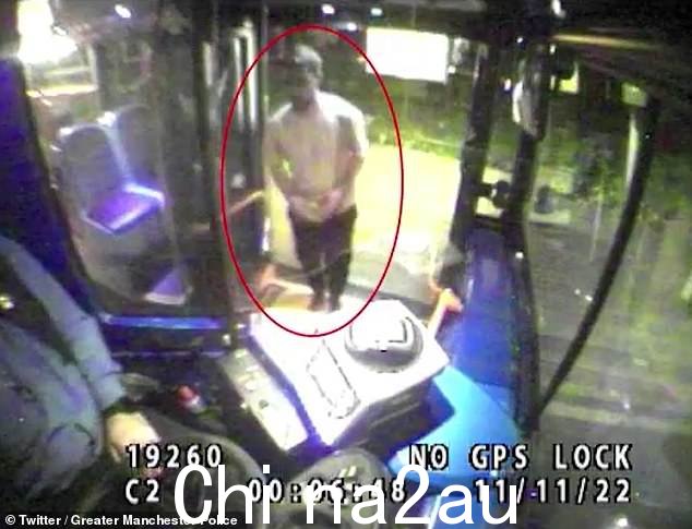 菲尔德法官称莱利逃跑并“抛弃艾莉”是“为了保全自己的性命”,护理人员判断艾莉患有危及生命的脑损伤” class=