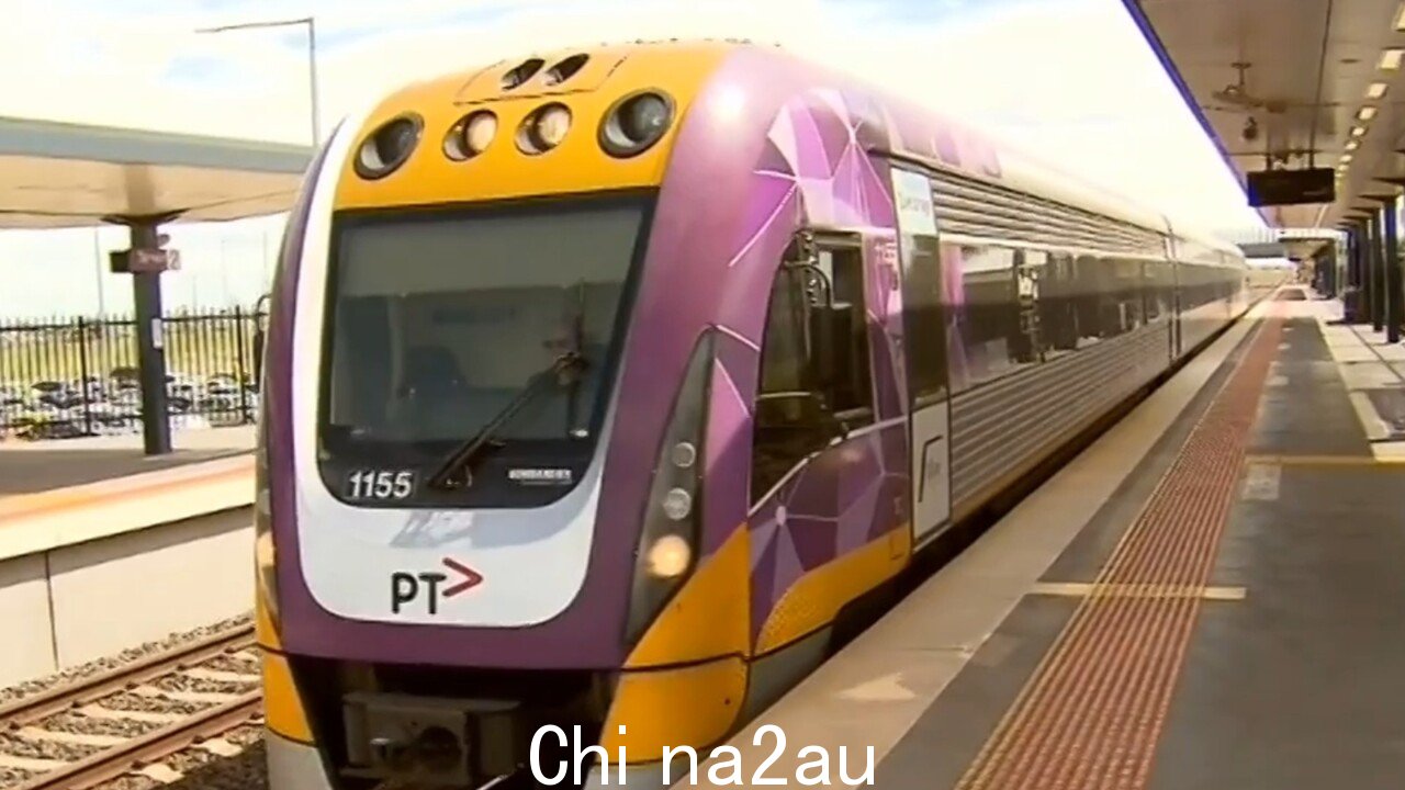 V/Line 火车司机罢工导致维多利亚州混乱” fetchpriority=