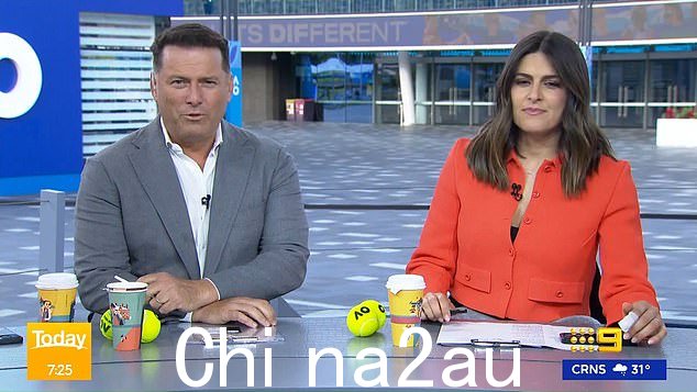 卡尔·斯特凡诺维奇 (Karl Stefanovic) 在澳大利亚网球公开赛期间经历了疯狂的一夜,艾莉森·兰登 (Allison Langdon) 击败了他,并与主持人莎拉·阿博 (Sarah Abo) 因在九号赛事中“两极分化”而击败了他。图为卡尔和联合主持人莎拉
